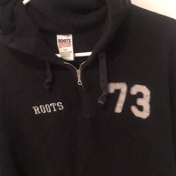 Roots Athletics Classic dark blue quarter zip hoodie with front pouch pocket - Picture 2 of 6